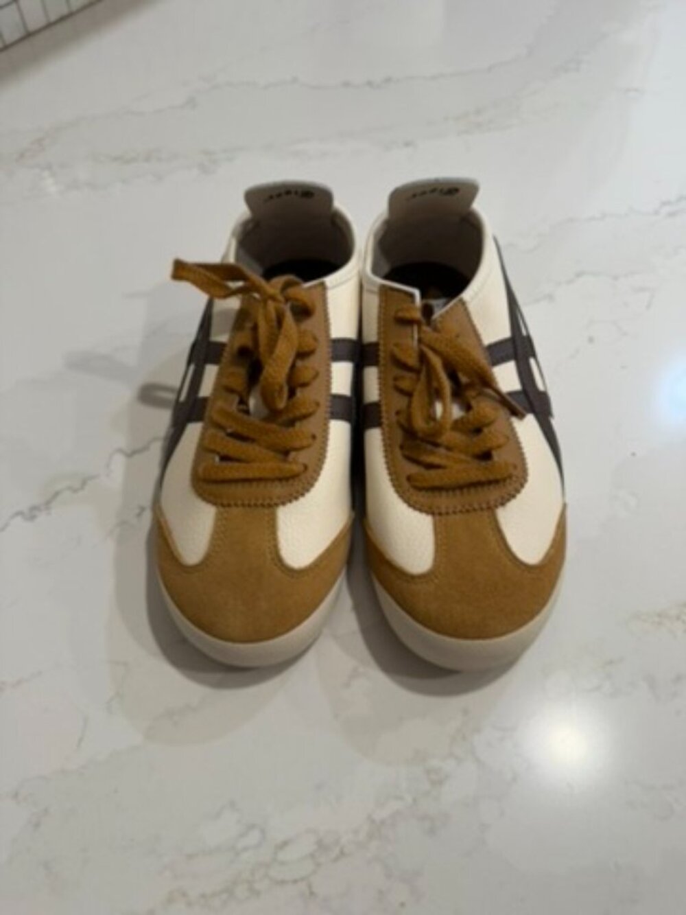 Onitsuka Tiger Mexico 66 | Cream / Licorice Brown | Size 7 - Picture 2 of 6